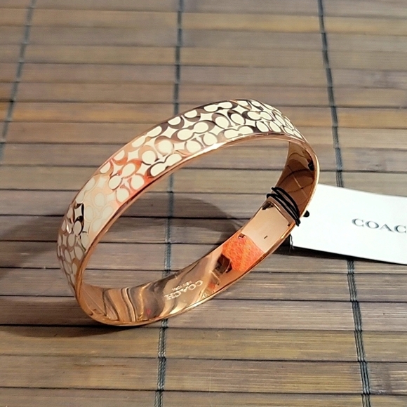 Coach Signature enamel Bangle - Picture 1 of 4